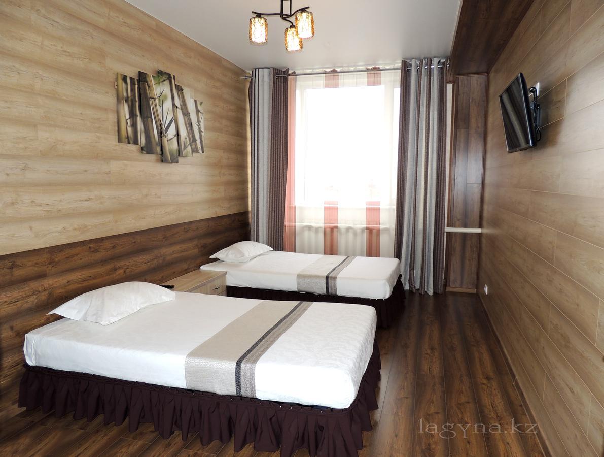Laguna Hotel Qostanay Esterno foto