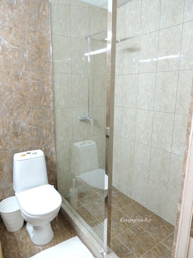 Laguna Hotel Qostanay Esterno foto